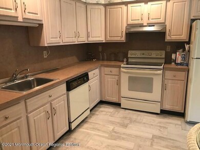 15A Alpine Rd unit 63, Whiting, NJ 08759 - photo 2