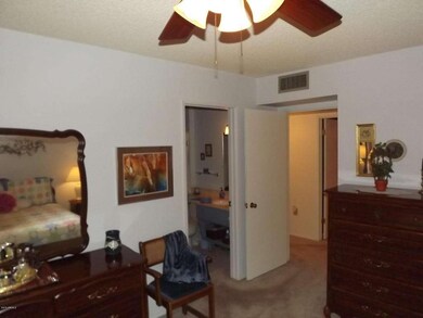 11130 W Desert Butte Dr, Sun City, AZ 85351 - photo 7