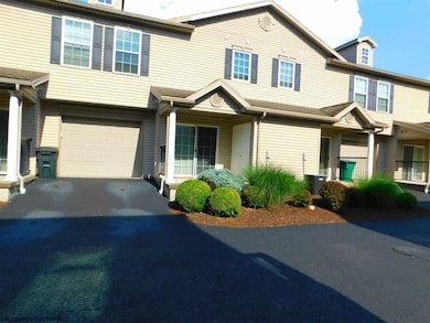 54 Barrington Ct, Bridgeport, WV 26330 - photo 2