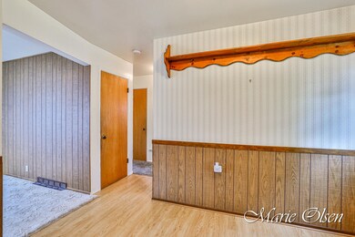 261 Netherfield - 3