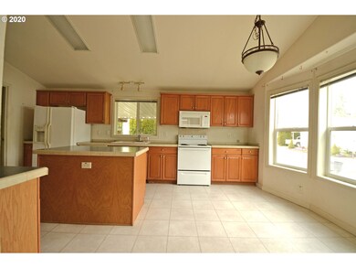 221 NW Blair St unit 24, Sheridan, OR 97378 - photo 6