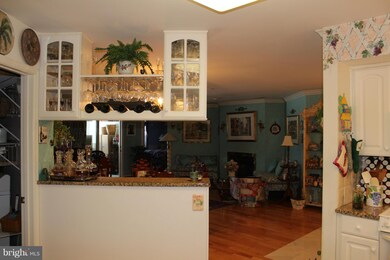 102 Mercer Ct unit 22 2A, Frederick, MD 21701 - photo 7