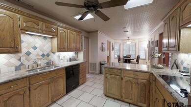 217 Cambridge Rd, Tyler, TX 75703 - photo 7