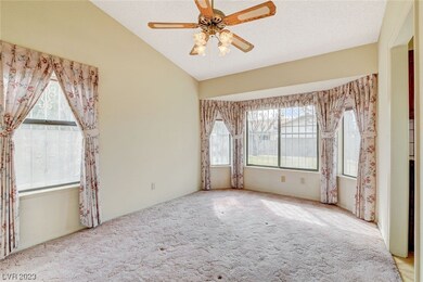 Dining room, bright and airy with bay window and a