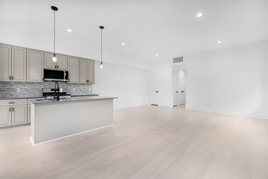 8203 Moon Beam St unit B, Houston, TX 77088 - photo 5