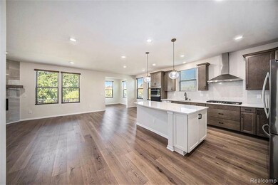 728 W Spaniel Dr, Ann Arbor, MI 48108 - photo 6