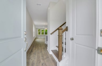 Hazel Entryway