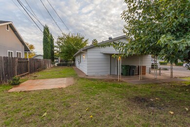 3925PolarisWay-MLS-16
