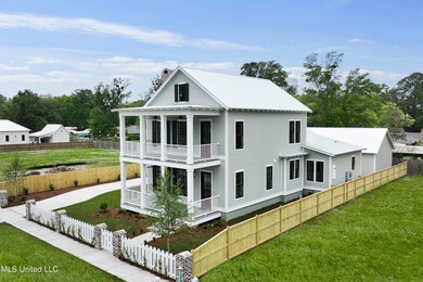 431 Bills Ave, Ocean Springs, MS 39564 - photo 3