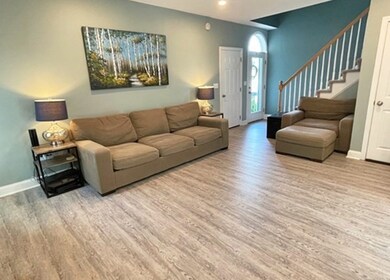 29 Hyde Park Cir, Uxbridge, MA 01569 - photo 4