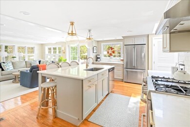 3 Sycamore Ln, Hingham, MA 02043 - photo 4