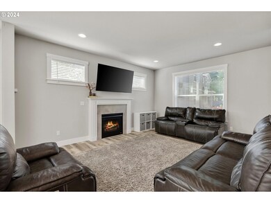 1139 NE 17th Terrace, Gresham, OR 97030 - photo 6