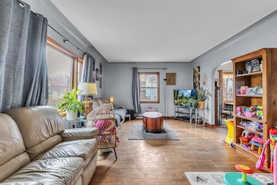 712 N Waterloo Ave, Jackson, MI 49202 - photo 5