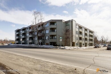 Classy & Established Romig Park Condos