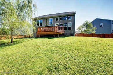 10004 Clove Tree Ct, Louisville, KY 40228 - photo 7