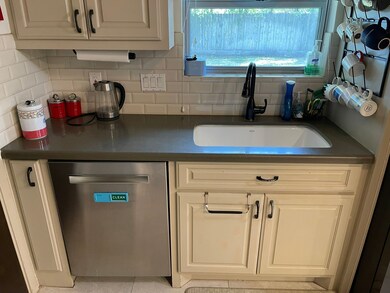 11303 Greenwillow St, Houston, TX 77035 - photo 5