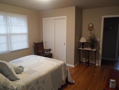 307 Rosemary Ln, Shelbyville, TN 37160 - photo 6