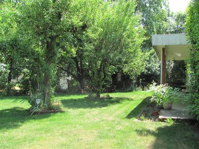 259 SW Central Ave, Grants Pass, OR 97526 - photo 4