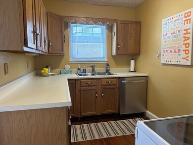 241 Samaritan Ave, Ashland, OH 44805 - photo 3