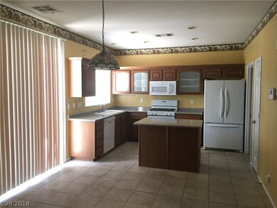 10140 Sparrow Ridge Ave, Las Vegas, NV 89117 - photo 6