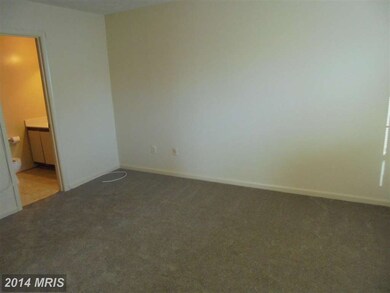 14007 Grumble Jones Ct, Centreville, VA 20121 - photo 6