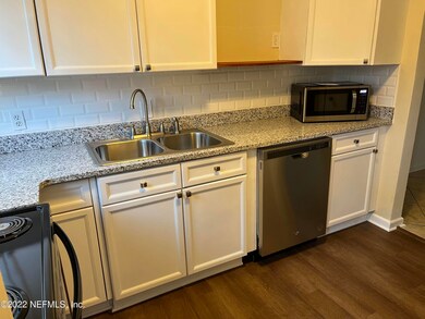 3018 Oak St, Jacksonville, FL 32205 - photo 5