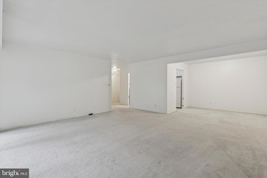 118 Drummers Ln unit 118, Wayne, PA 19087 - photo 3