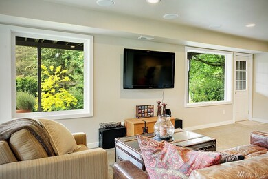 3878 W Mercer Way, Mercer Island, WA 98040 - photo 2