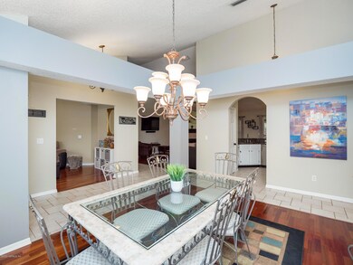 8089 Kilkelly Ln S, Jacksonville, FL 32244 - photo 5