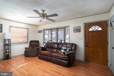 127 Ashurst Ln, Mount Holly, NJ 08060 - photo 4