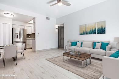 Skyline Springs unit 115, Tucson, AZ 85718 - photo 2