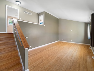 199 S Linden Ave, Elmhurst, IL 60126 - photo 4