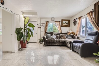 1357 Iola St, Aurora, CO 80010 - photo 2