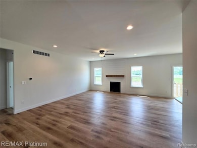 13112 Stony Brook Pass, Linden, MI 48451 - photo 5