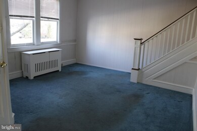 910 Pitman Ave, Darby, PA 19023 - photo 4
