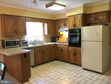 306 Cleveland Rd, Saint Michaels, MD 21663 - photo 5