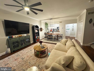 210 Lantern Dr unit 104, Doylestown, PA 18901 - photo 5