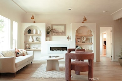 4800 Pickford St, Los Angeles, CA 90019 - photo 2