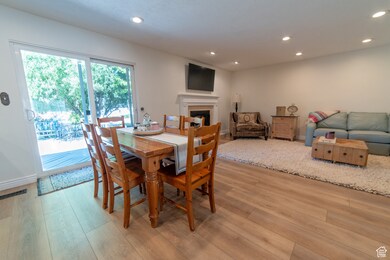 10273 Flanders Rd, Sandy, UT 84092 - photo 6