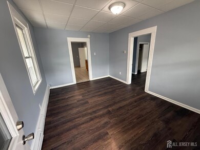 54 Larch St, Carteret, NJ 07008 - photo 3