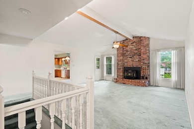 1322 Weaver Dr-07