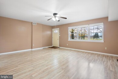 710 Springfield Ct unit 586, Downingtown, PA 19335 - photo 3