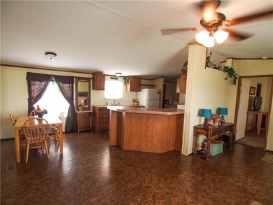 107 Candlewood Ct, Harrah, OK 73045 - photo 5