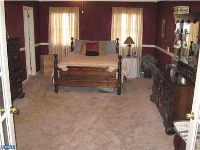 90 Dilworth Ln, Langhorne, PA 19047 - photo 7