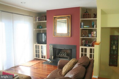 2253 Chestnut Burr Ct, Reston, VA 20191 - photo 6