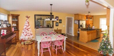 211 Lloyd Way, Resaca - Photo 4