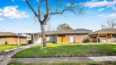 5426 Viking Dr, Houston, TX 77092 - photo 4