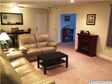 17 Augusta Ct unit 5, Freehold, NJ 07728 - photo 2