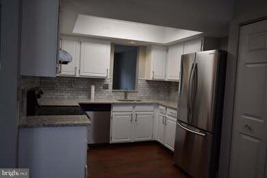 12420 Port Haven Dr, Germantown, MD 20874 - photo 4