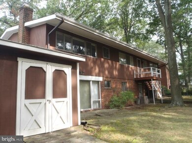 8510 Laverne Dr, Adelphi, MD 20783 - photo 5